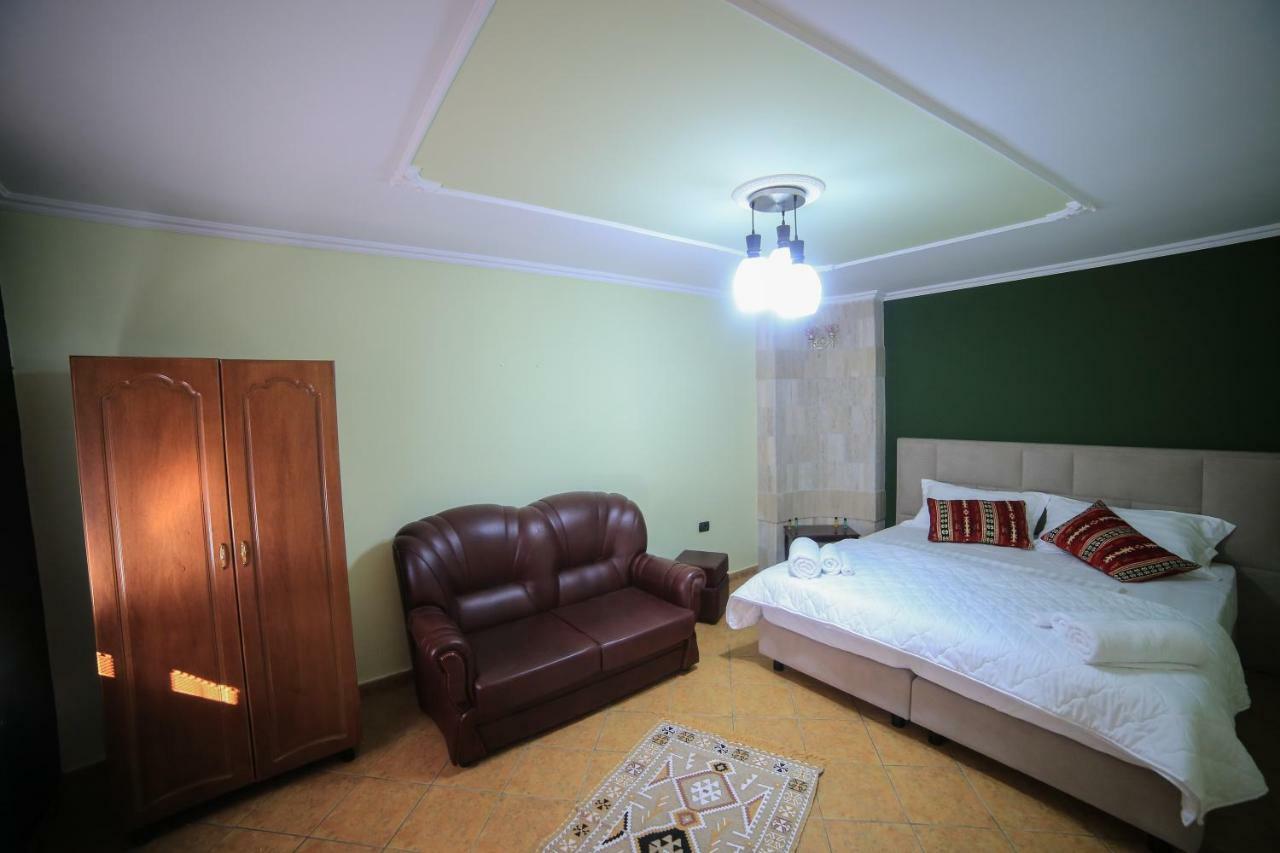 Kaloshi Villa Krujë Exterior foto